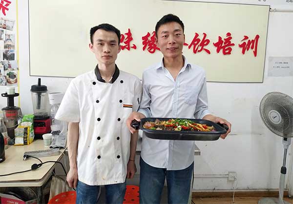 成都蜀味緣烤魚培訓.jpg 成都蜀味緣烤魚培訓.jpg