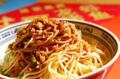 夏季小吃涼面培訓哪里有？清爽可口令食客流連忘返